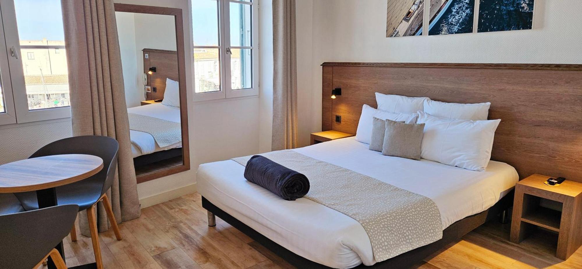 Hotel Du Port Saint-Martin-de-Re Ngoại thất bức ảnh